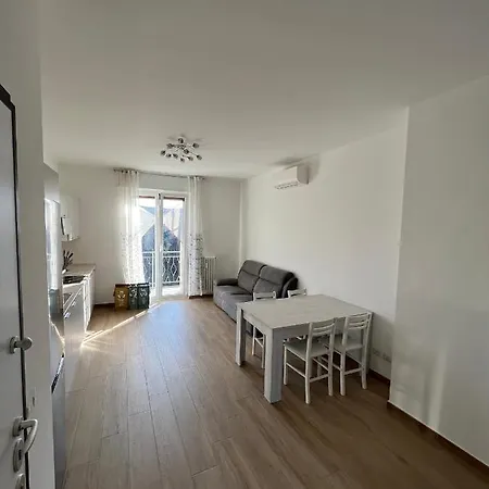 Paul House Milan